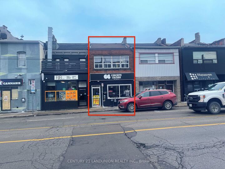 26 Barton St. Street E — photo 1