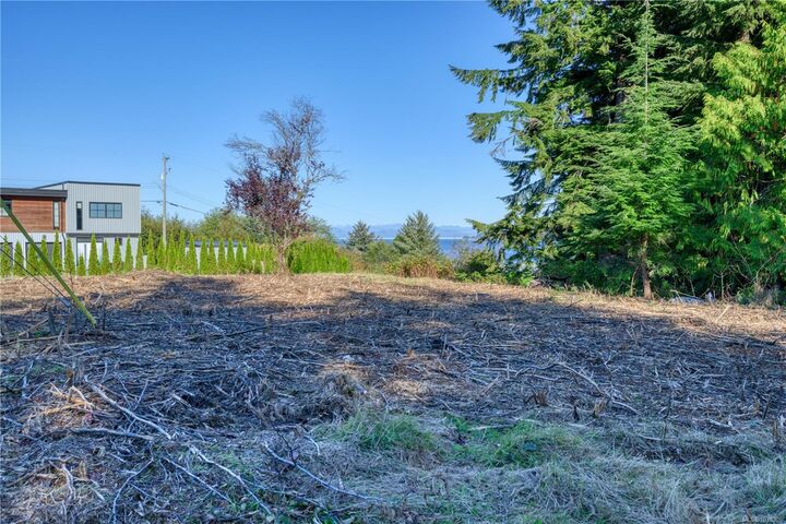 7195 Rupert St — photo 1