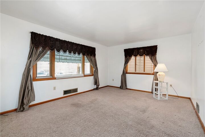 Property Photo:  306 Allegheny St  PA 15084 