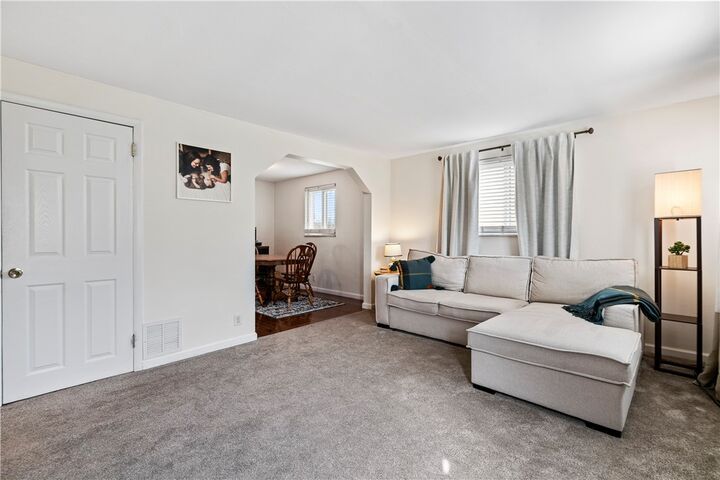 Property Photo:  628 Valemont Drive  PA 15147 