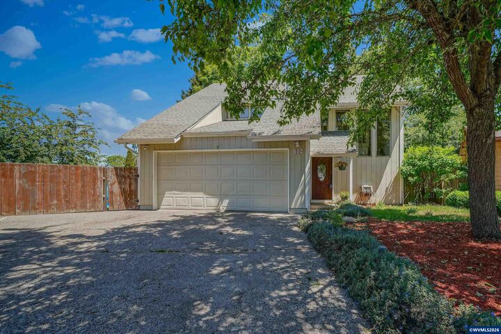 Property Photo:  692 Fanny Ct NE  OR 97301 
