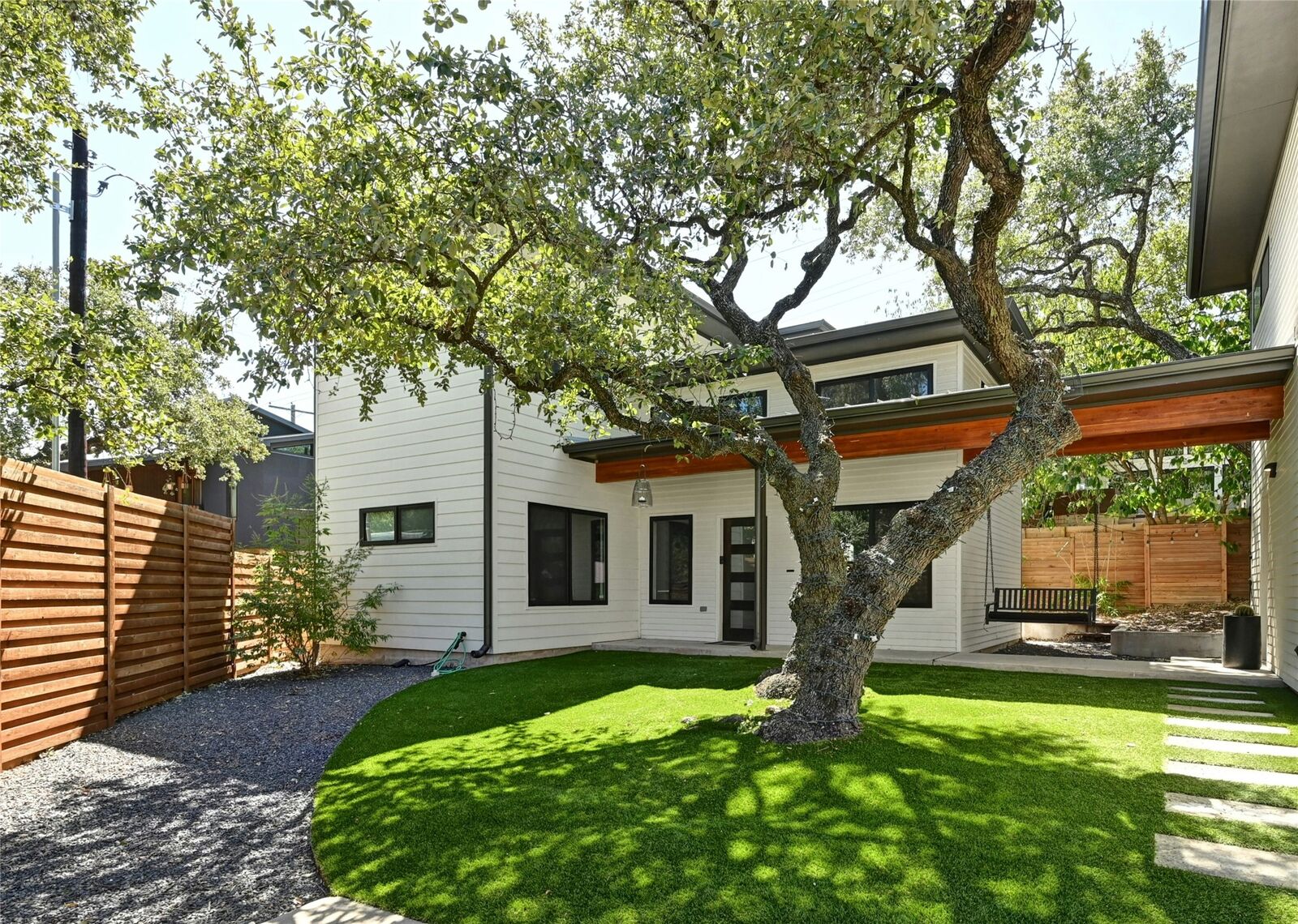 Property Photo:  407 South Park Drive 2  TX 78704 