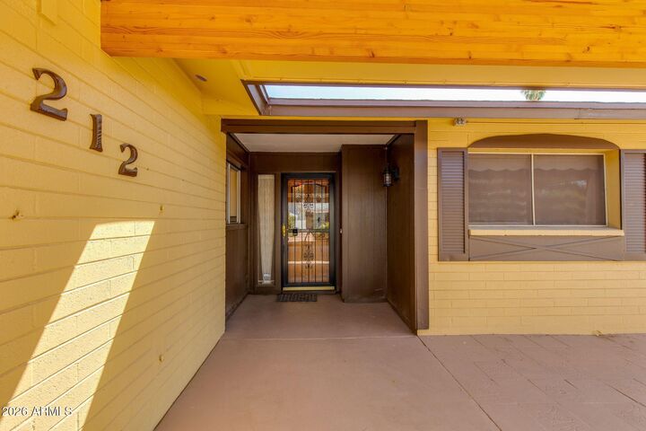 Property Photo:  212 E Minton Drive  AZ 85282 