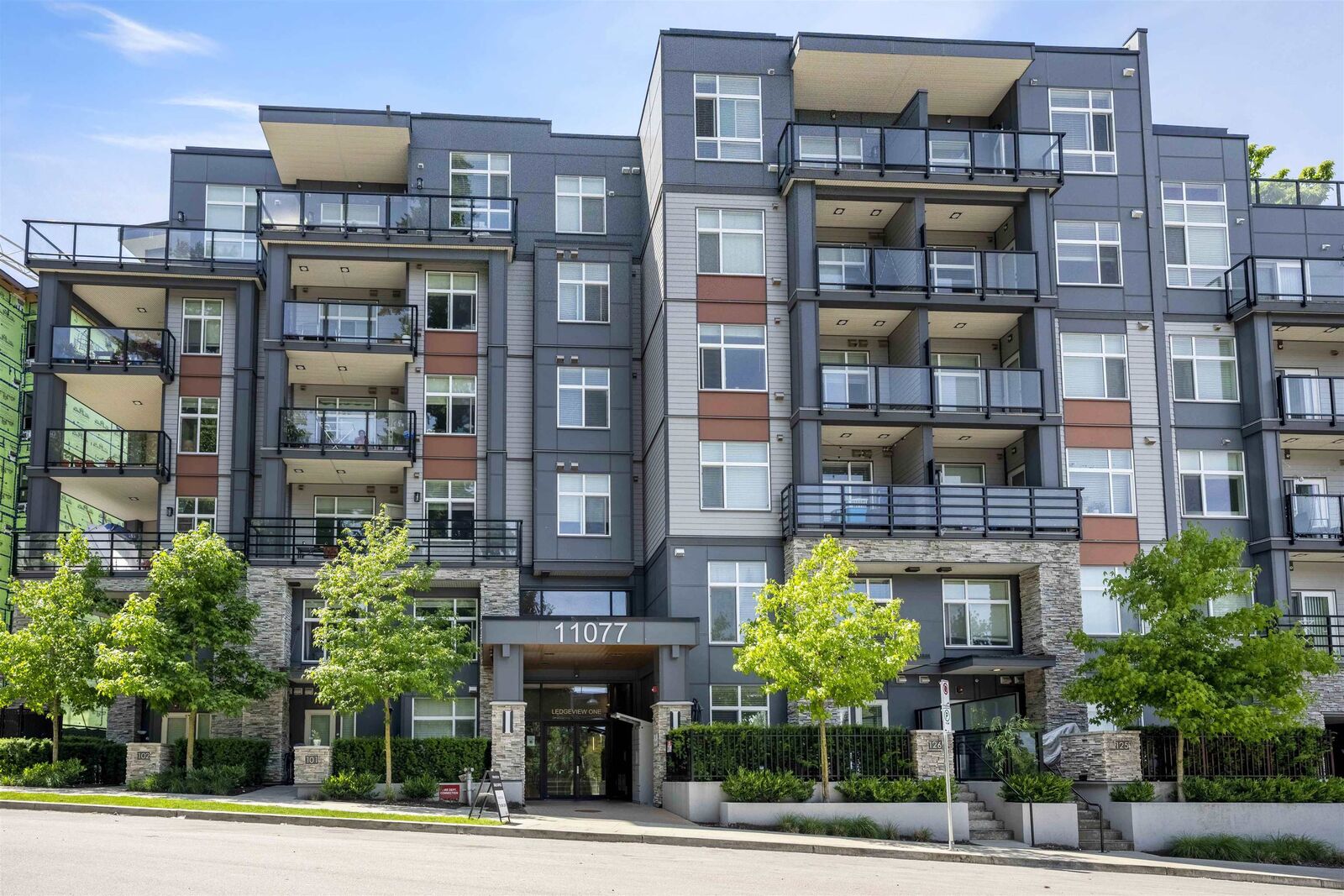 Photo de la propriété:  11077 Ravine Road 608  BC V3T 5S2 