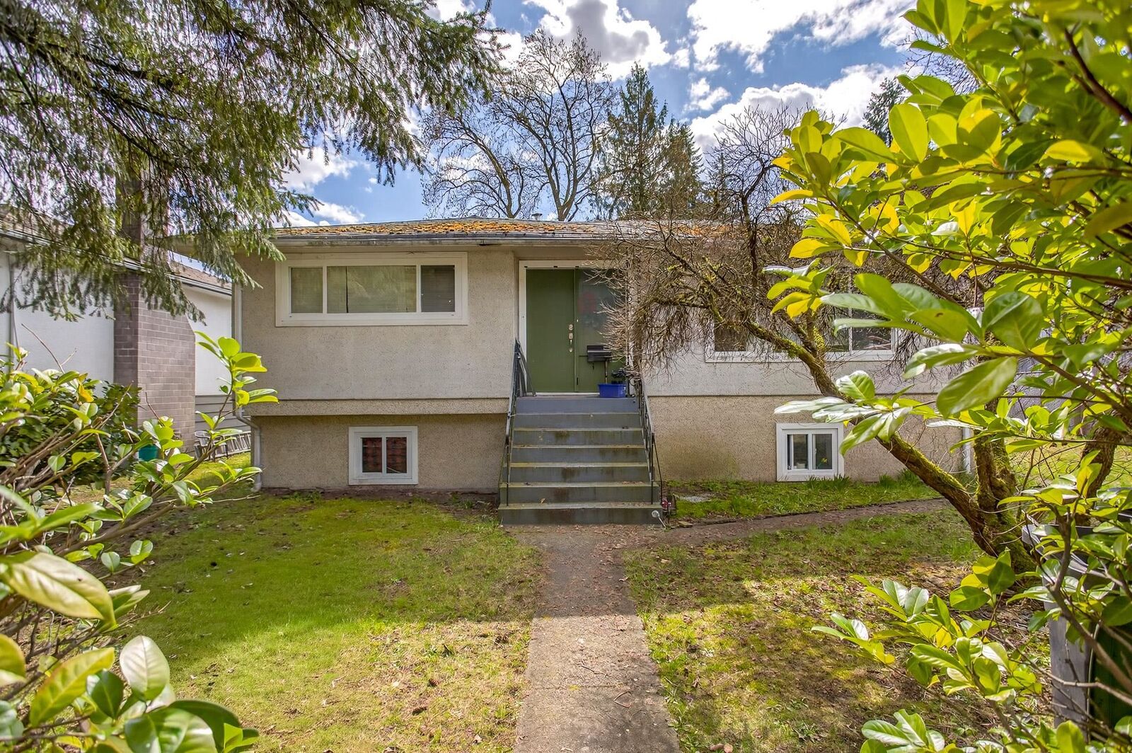 Property Photo: 1760 Jensen Avenue BC V3B 2E3