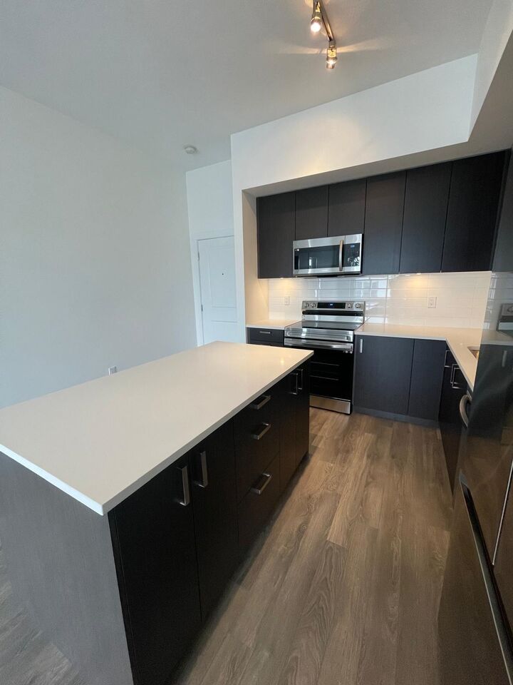 Property Photo: 15815 85 Avenue 609 BC V4N 6X5