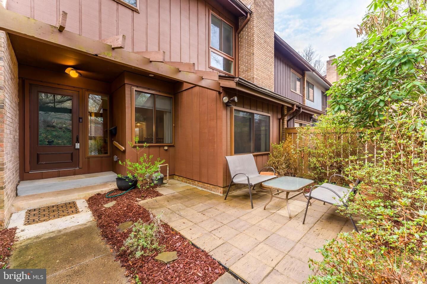 Property Photo:  11915 Escalante Court  VA 20191 