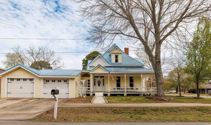 Property Photo:  65 Mulberry Street  AR 72131 