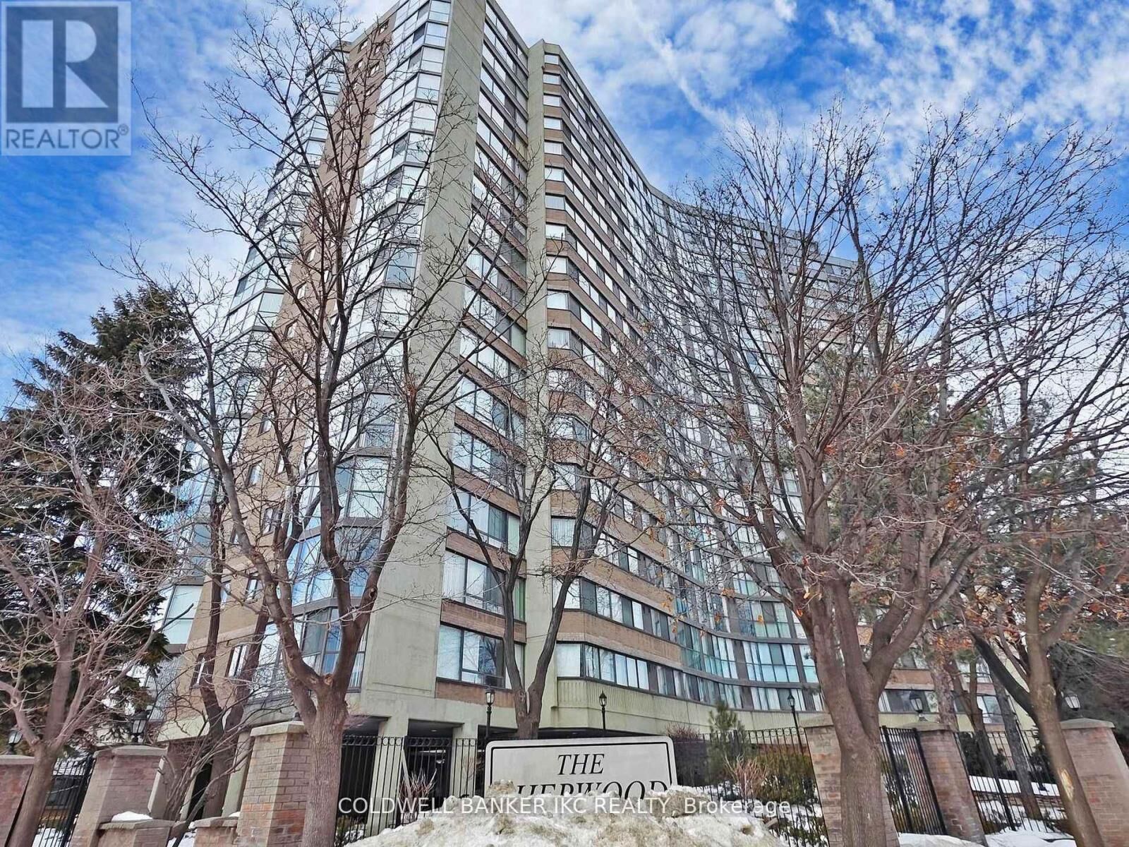 Property Photo:  4235 Sherwoodtowne Boulevard 1001  ON L4Z 1W3 