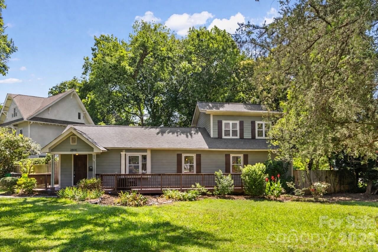 Property Photo:  2800 Georgia Avenue  NC 28205 