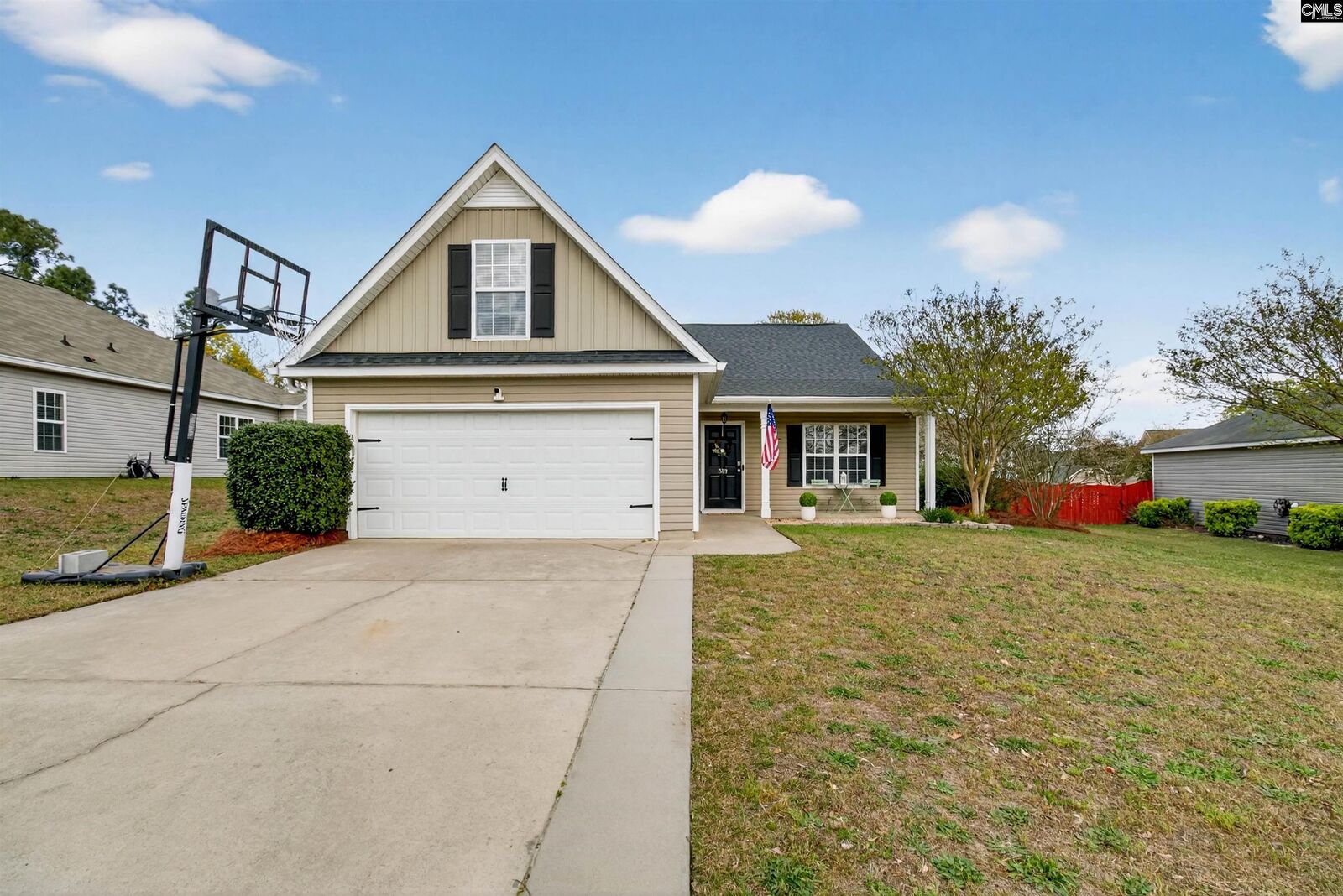 Property Photo:  309 Baneberry  SC 29073 