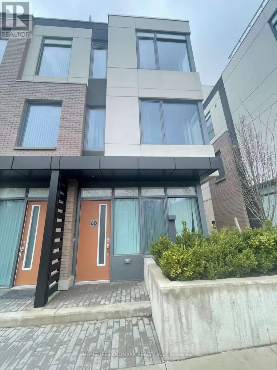 4 bed Vaughan (Concord) home for sale: 1060 Portage Parkway East Th 60 ...