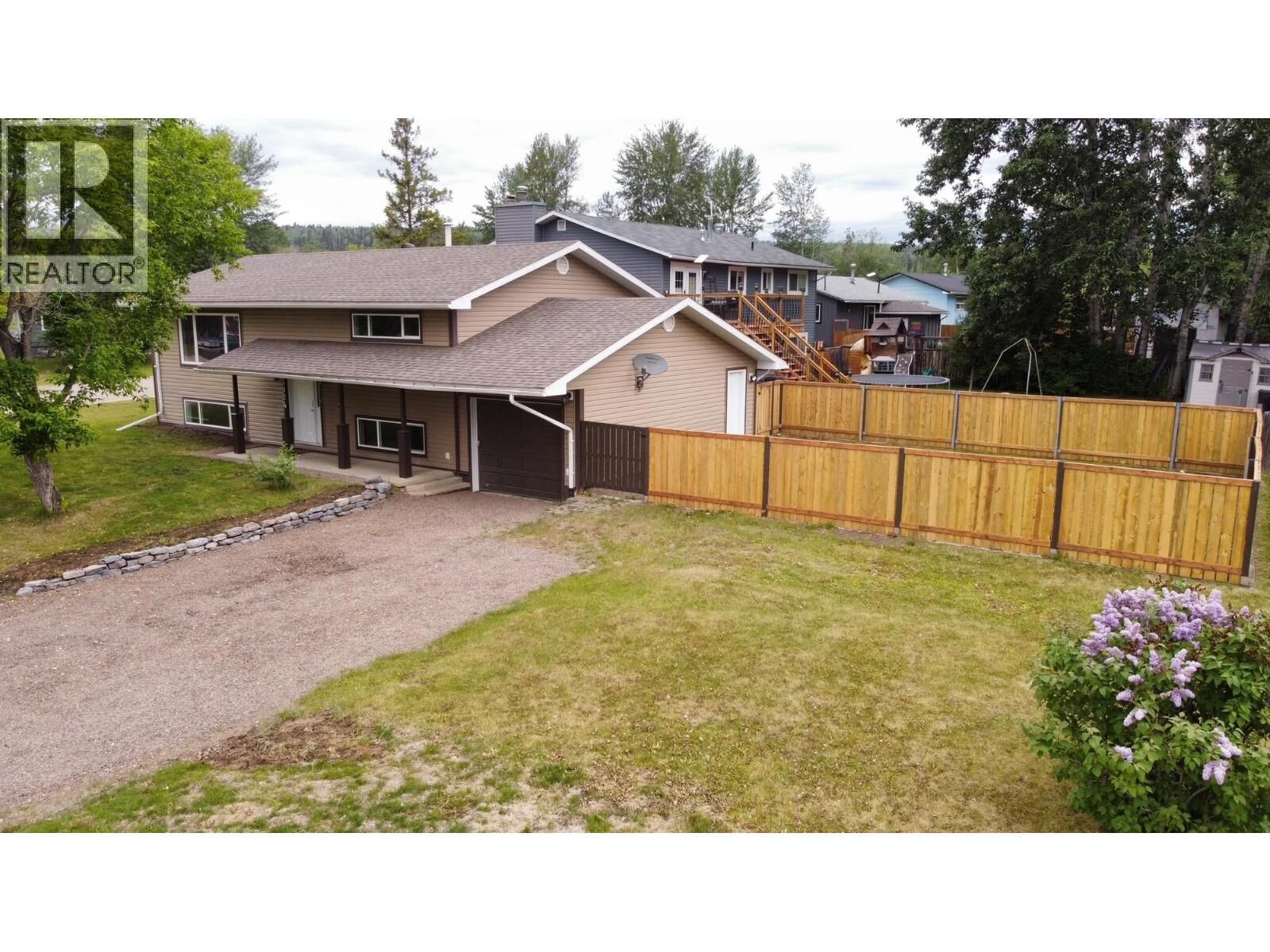 Property Photo: 3924 53 Avenue BC V0C 1R0