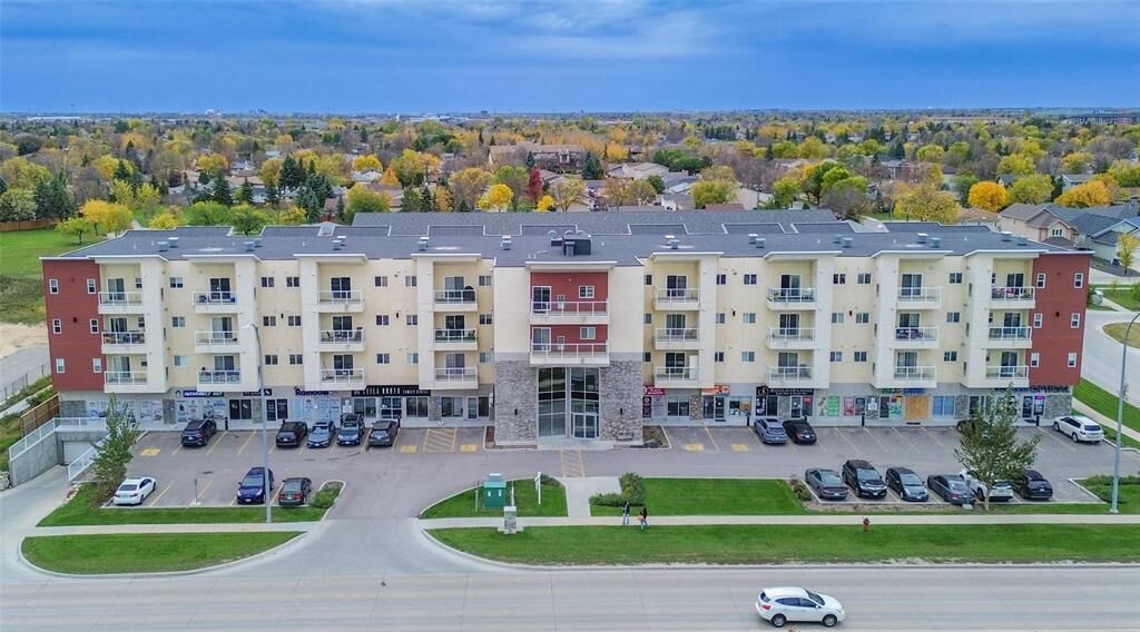 Property Photo:  1730 Leila Avenue  MB R2P 1Z1 