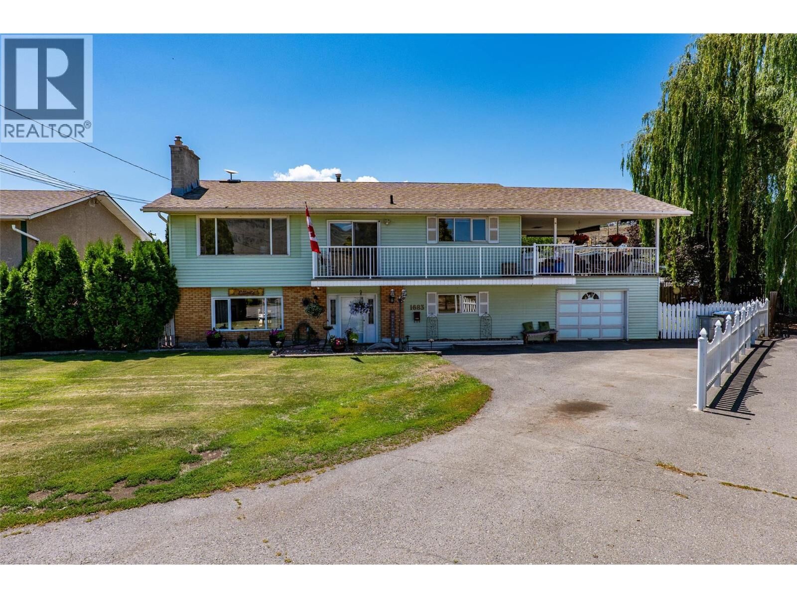 Property Photo:  1683 Sheridan Drive  BC V2B 6B1 