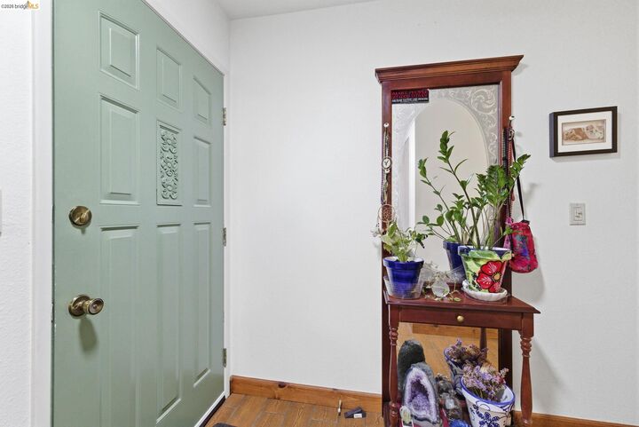 Property Photo:  23685 Marble Quarry Rd 8  CA 95310 