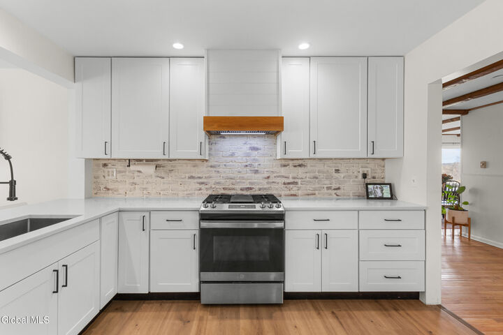 Property Photo:  411 Ward Lane  NY 12157 