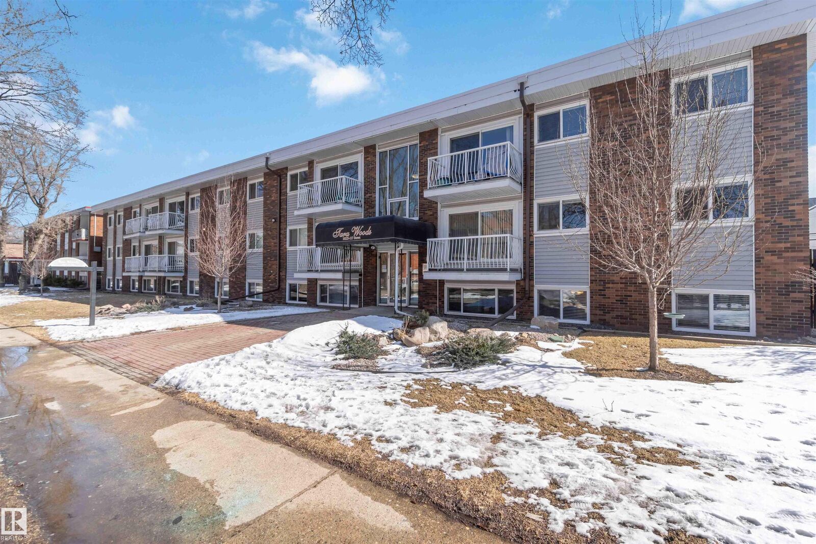 Property Photo:  10225 117 Street NW 111  AB T5K 1X7 