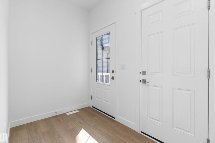 Property Photo: 1064 Cristall Crescent SW AB T6W 5S6