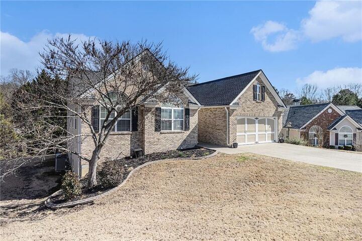 Property Photo:  213 Overlook Court  GA 30157 