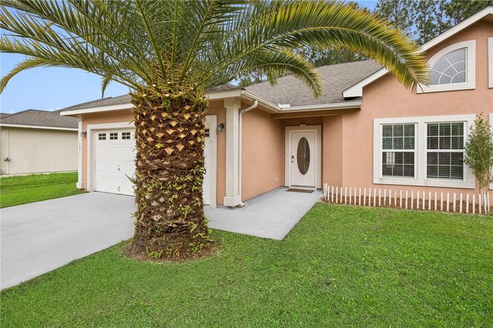 Property Photo: 121 Magnolia Court GA 31548