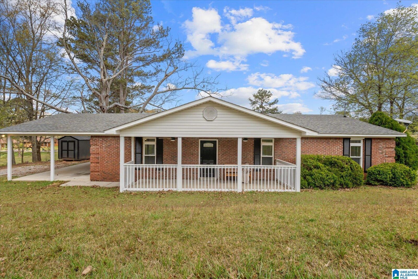 Property Photo:  269 Eldred Street  AL 36266 