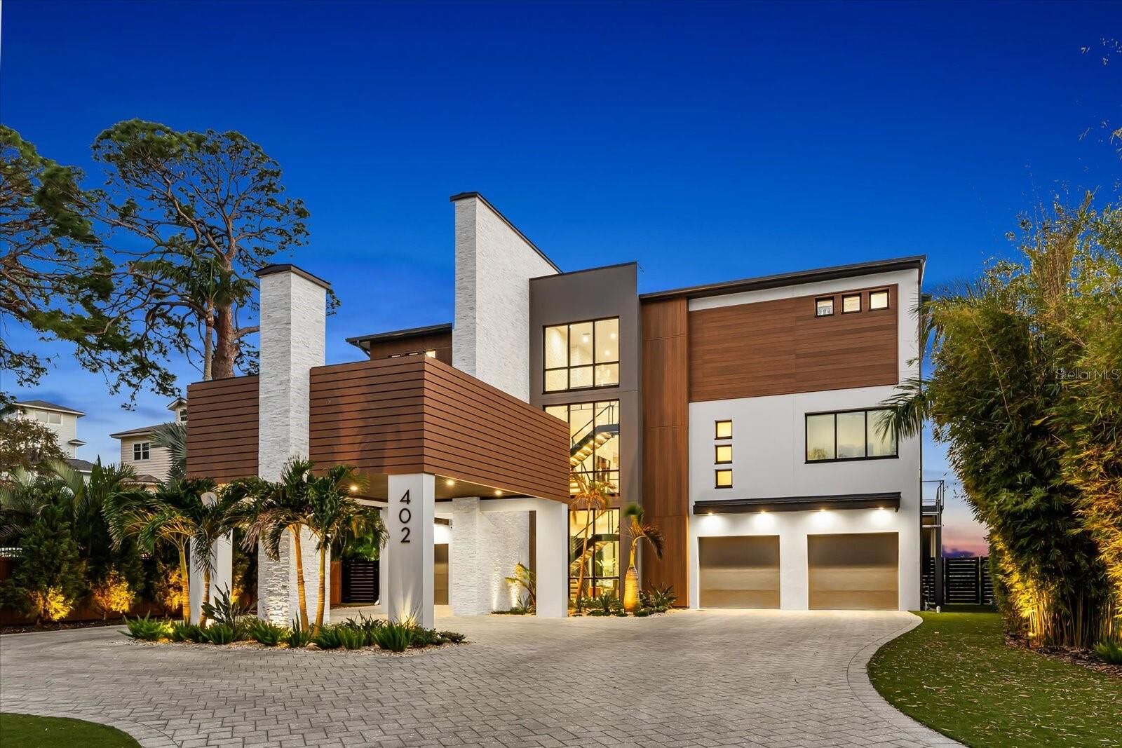 Property Photo:  402 Hillsborough Street  FL 34683 