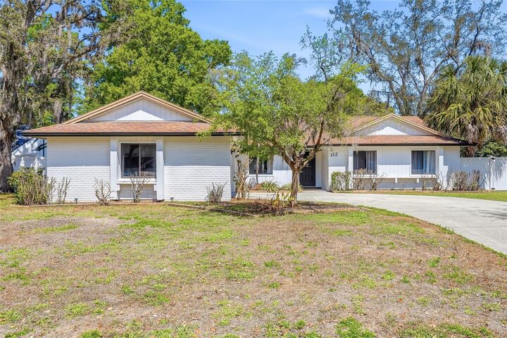 Property Photo:  112 Bloomingfield Drive  FL 33511 