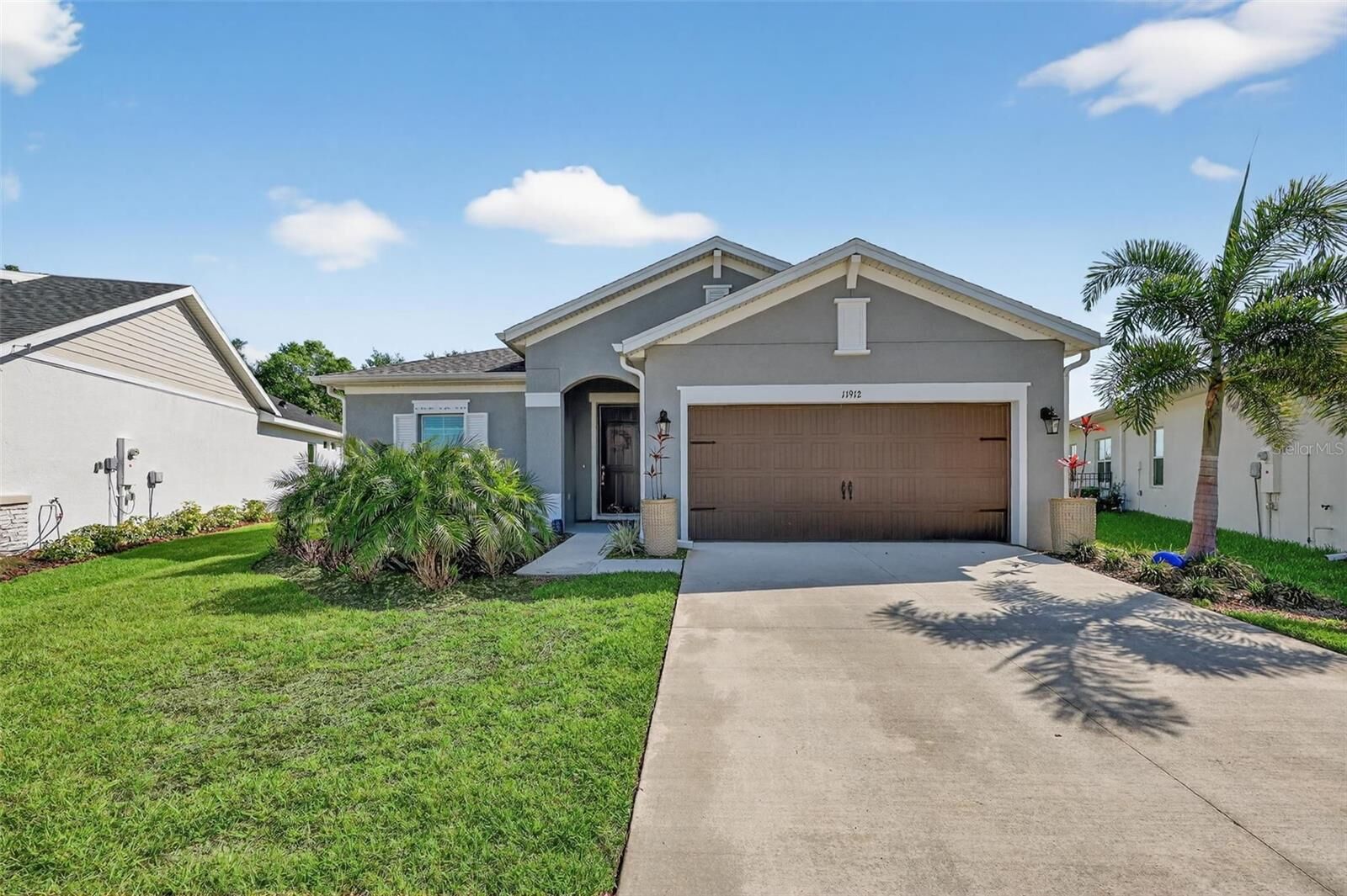 Property Photo: 11912 Richmond Trail FL 34219