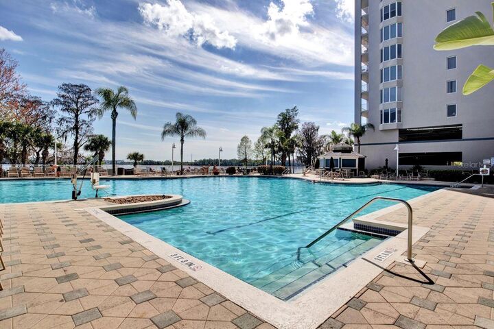 Property Photo:  13415 Blue Heron Beach Drive 106  FL 32821 