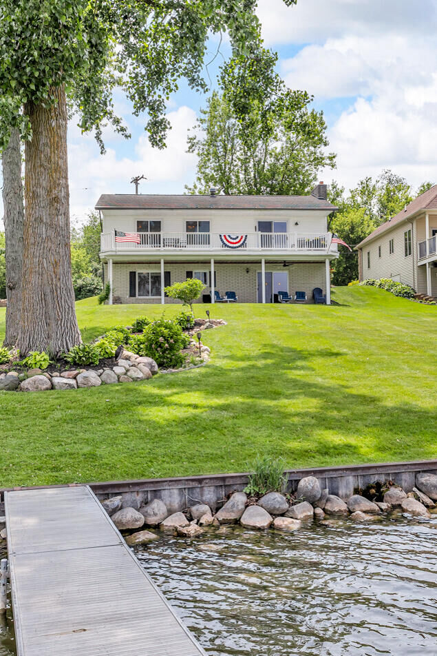 Property Photo:  11786 E Sauk Trail  MI 49249 