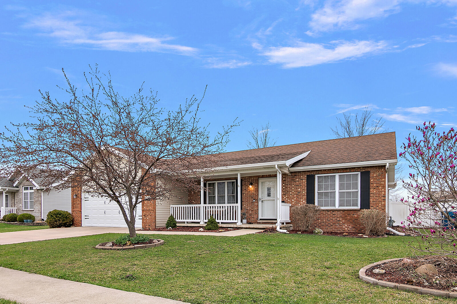 Property Photo:  670 Lookout Way  IL 60914 