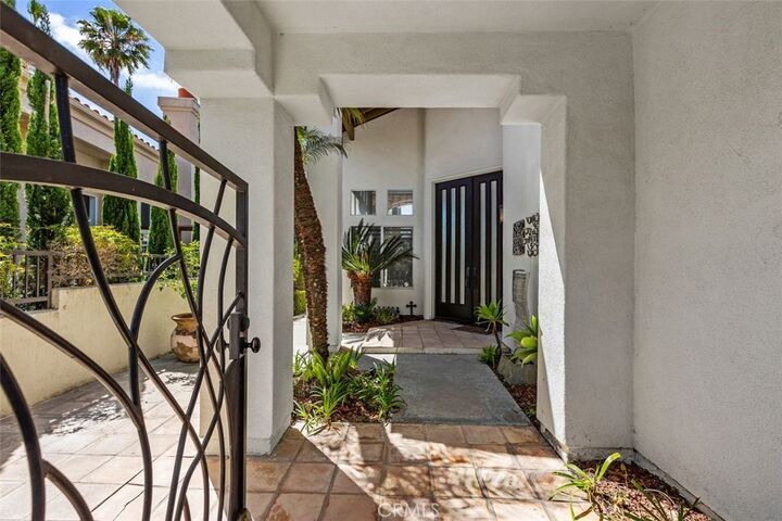 Property Photo:  21 Agia  CA 92677 