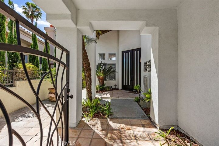 Property Photo: 21 Agia CA 92677