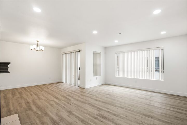 Property Photo:  8744 Burnet Avenue 14  CA 91343 
