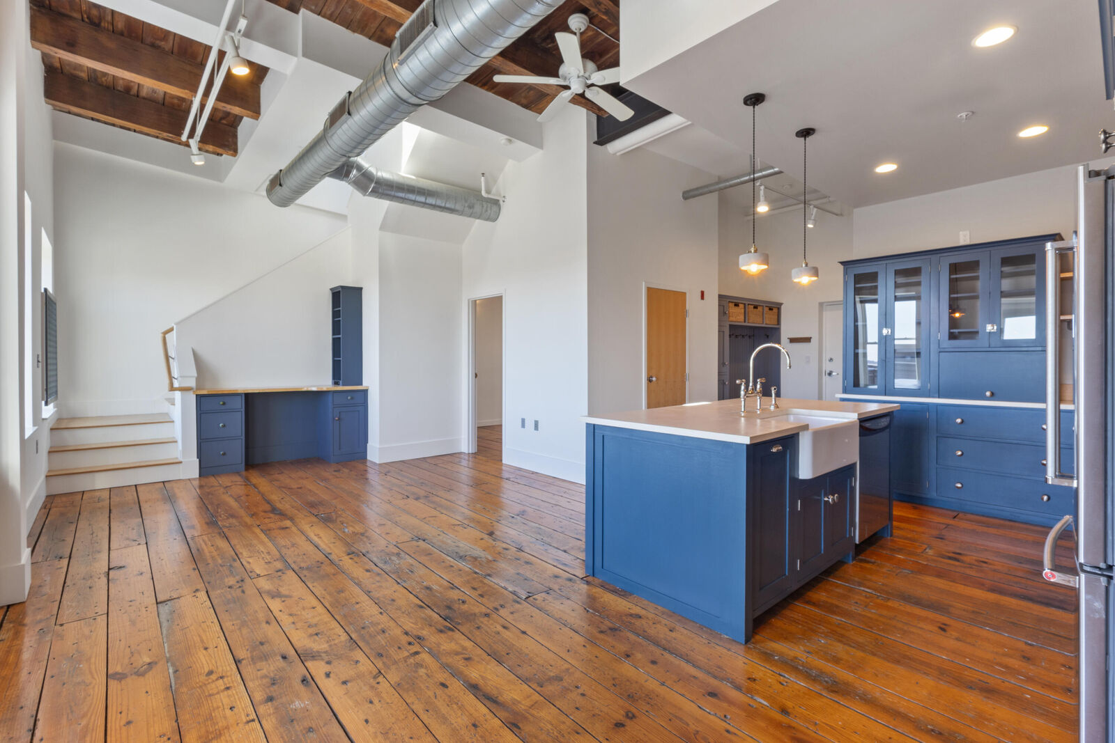 Property Photo:  15 Brown Street 405  ME 04101 