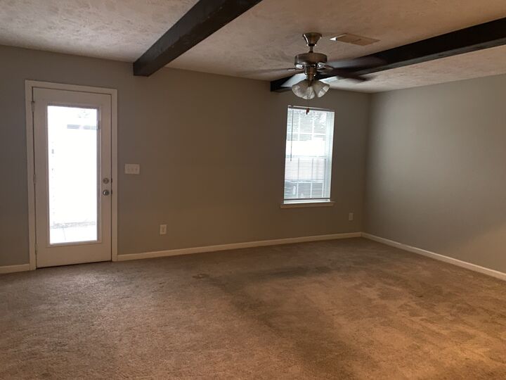 Property Photo: 4345 Aurora Cir TN 37127