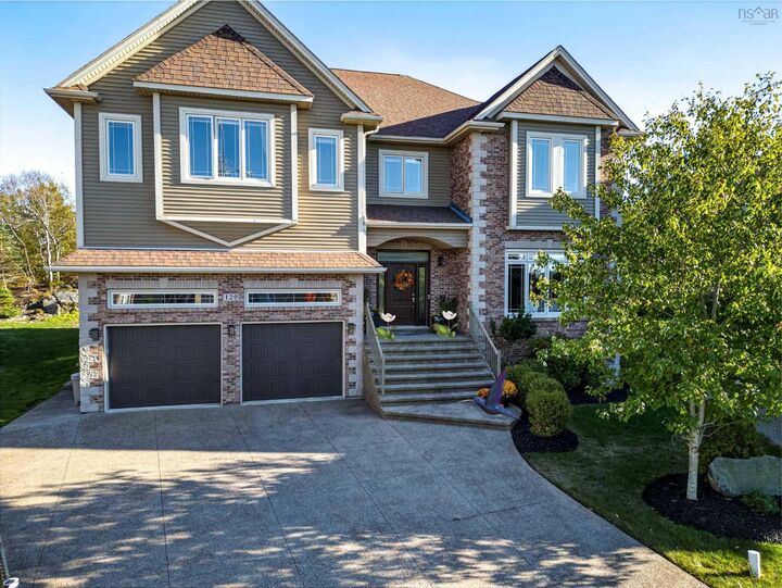 129 William Borrett Terrace — photo 1