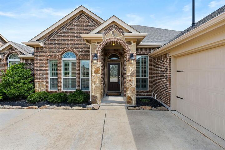 Property Photo:  5130 Crawfish Lane  TX 75043 