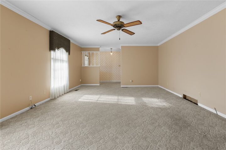 Property Photo:  406 Oxford Street  AR 72601 