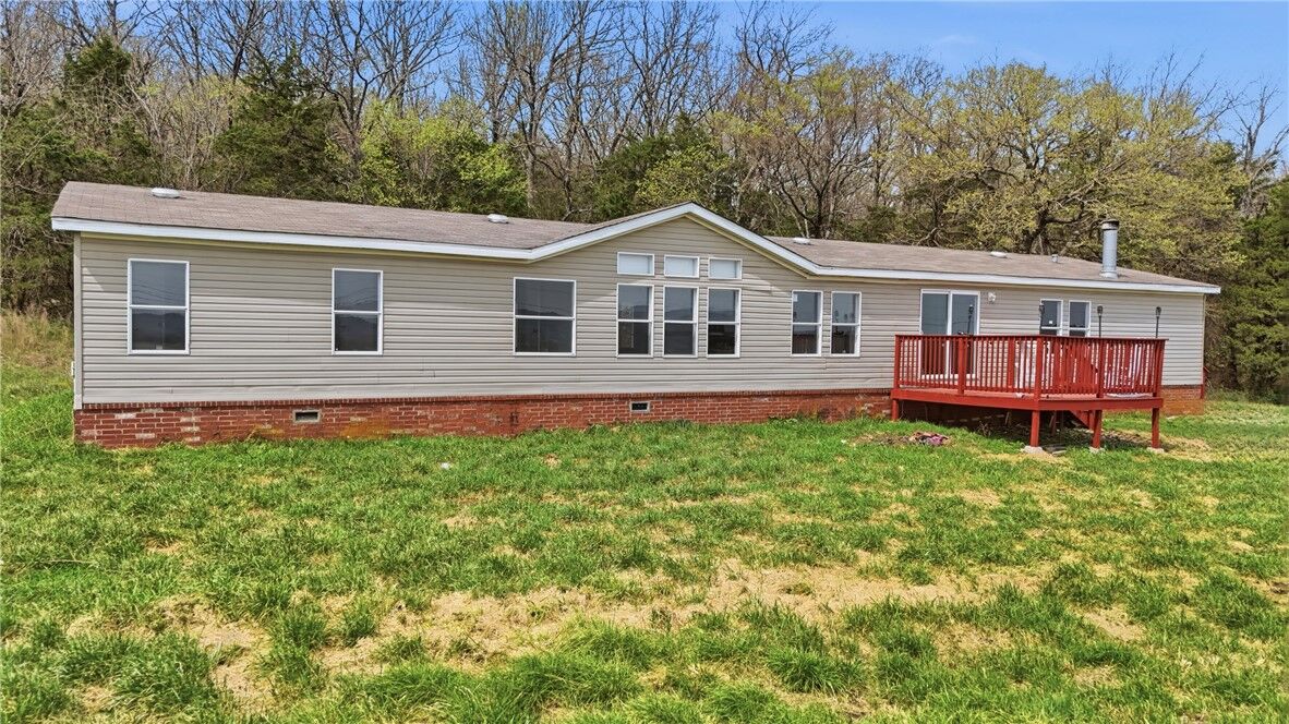 Property Photo:  11121 Wolf Track Road  AR 72769 