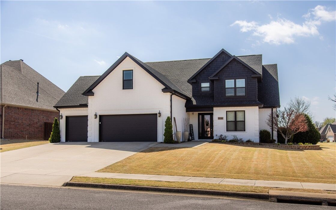 Property Photo:  8339 La Casa Avenue  AR 72762 
