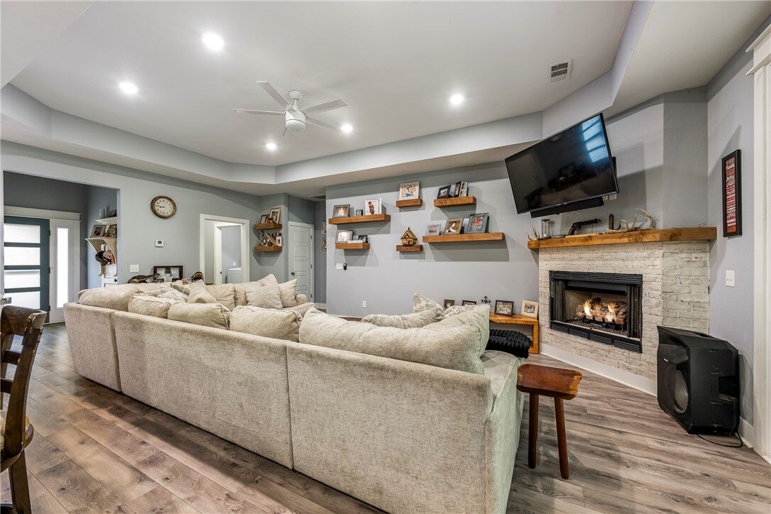 Property Photo: 1213 Stokenbury Road AR 72727