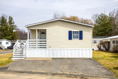 Property Photo:  556 Central Street 141  MA 01453 