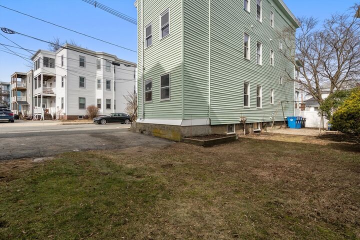 Property Photo:  99 Beech Street 3  MA 02478 