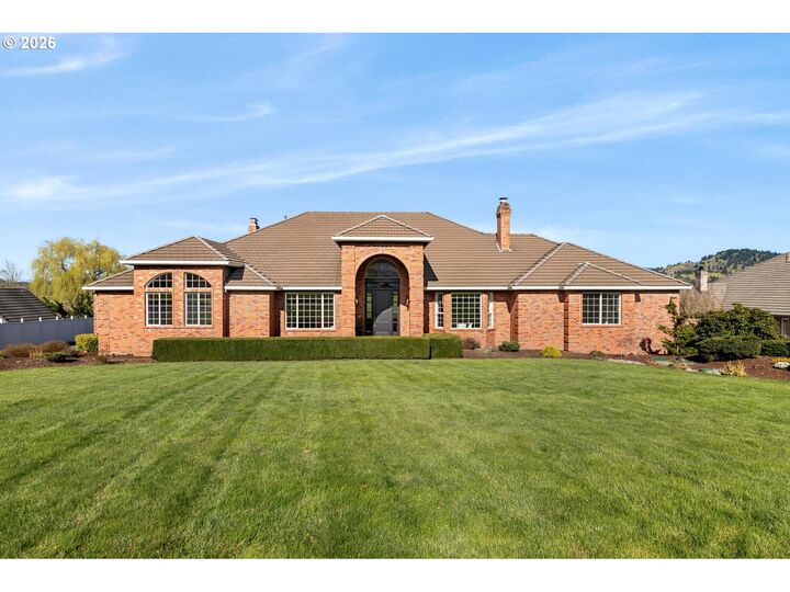 Property Photo:  17400 NE Stoney Meadows Dr  WA 98682 