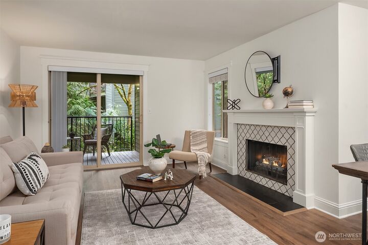 Property Photo:  14618 NE 81st St  WA 98052 