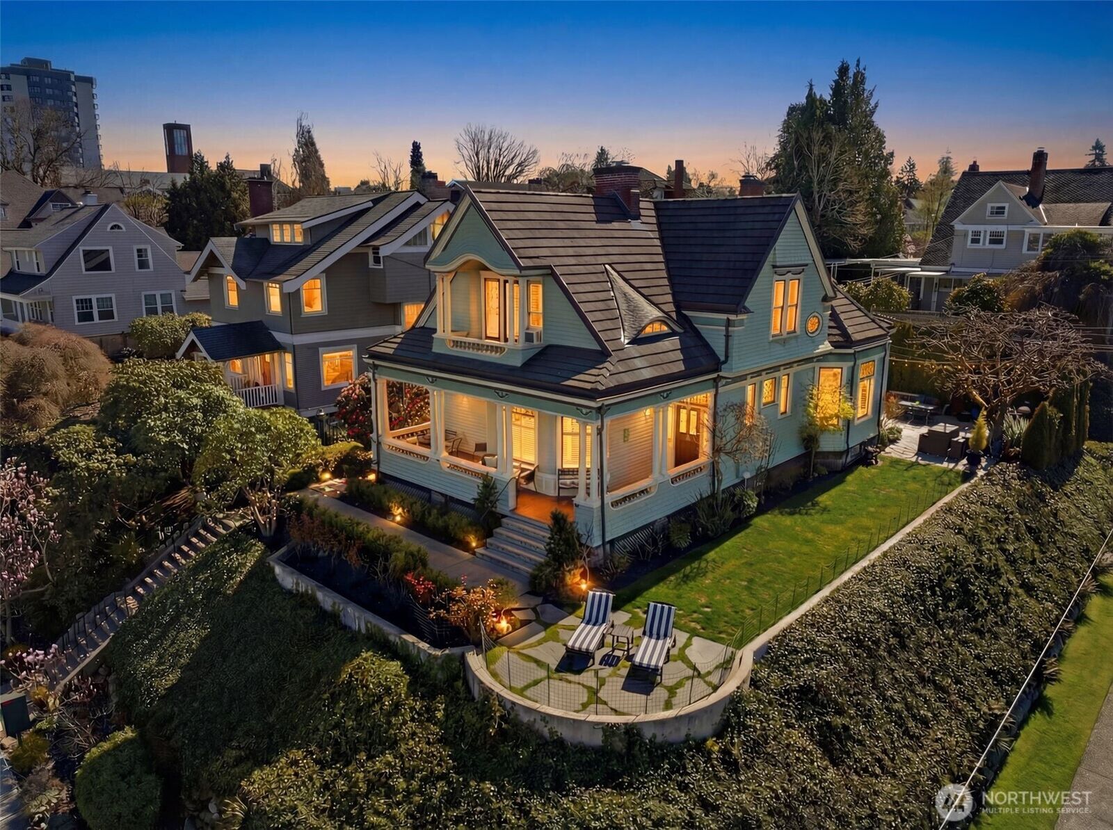 Property Photo:  522 N E Street  WA 98403 