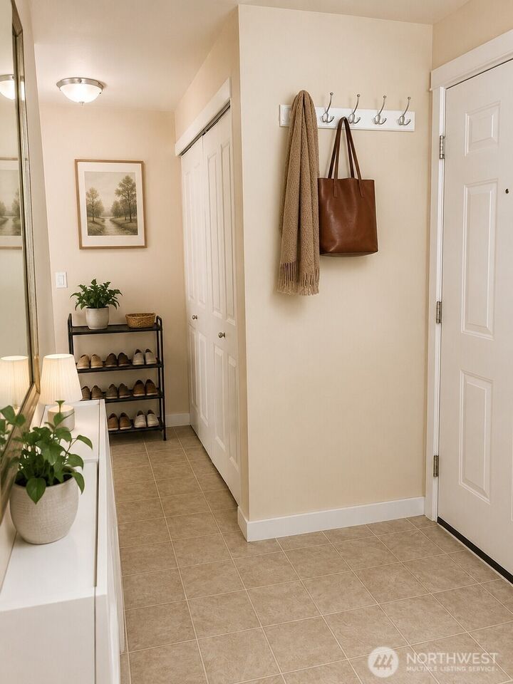 Property Photo:  10605 SE 261st Place D302  WA 98030 