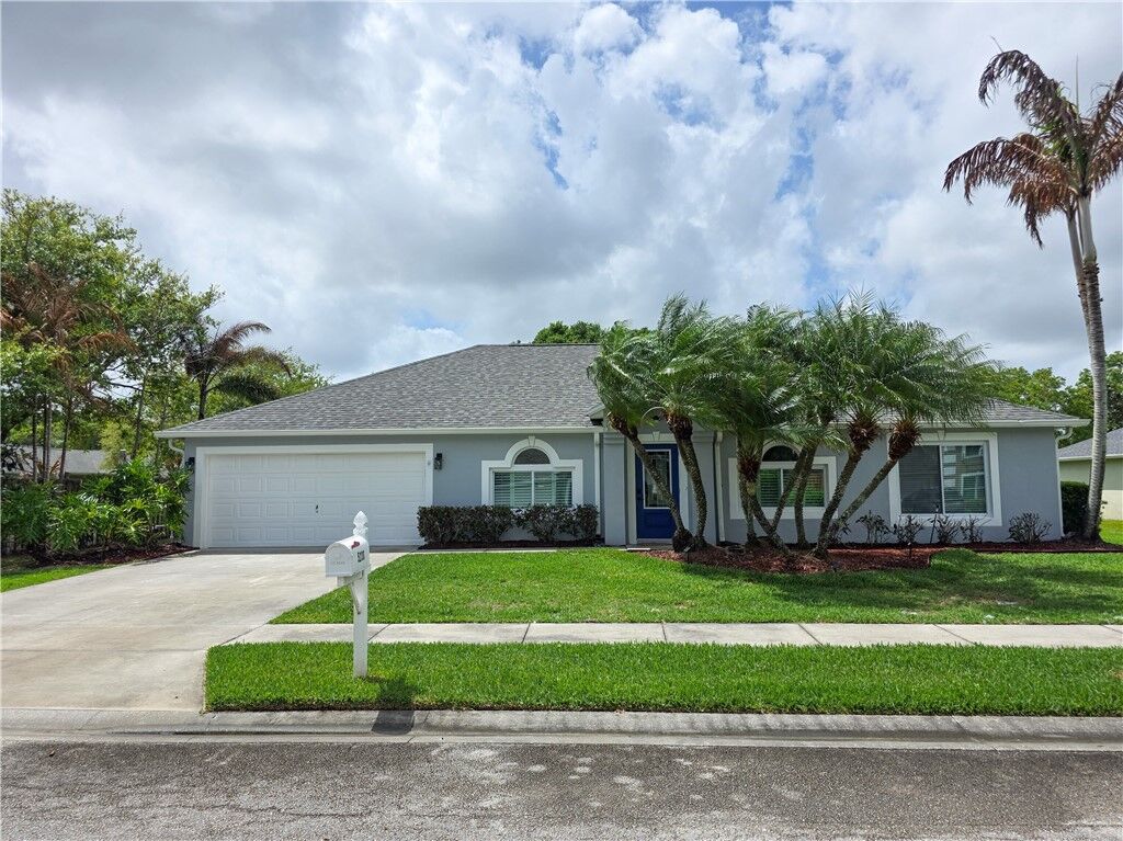 Property Photo: 5230 Compass Pointe Circle FL 32966